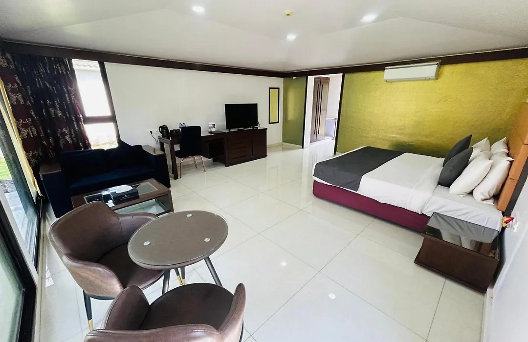 Aamby Valley City-1