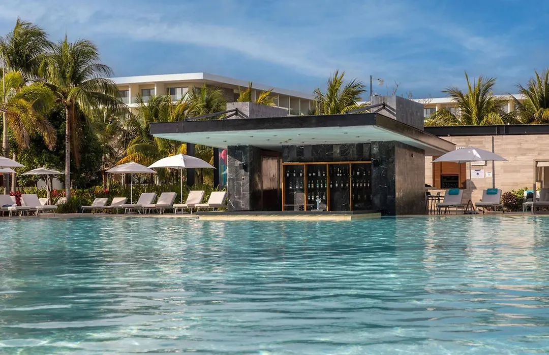 Grand Palladium Select Costa Mujeres-1