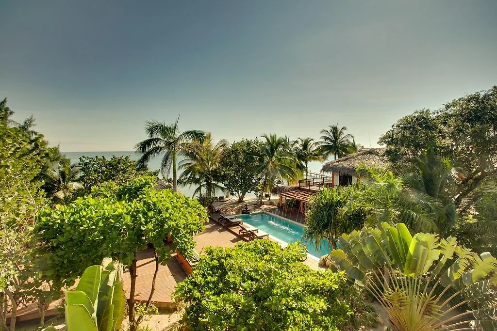 Robert'S Grove Beach Resort-1