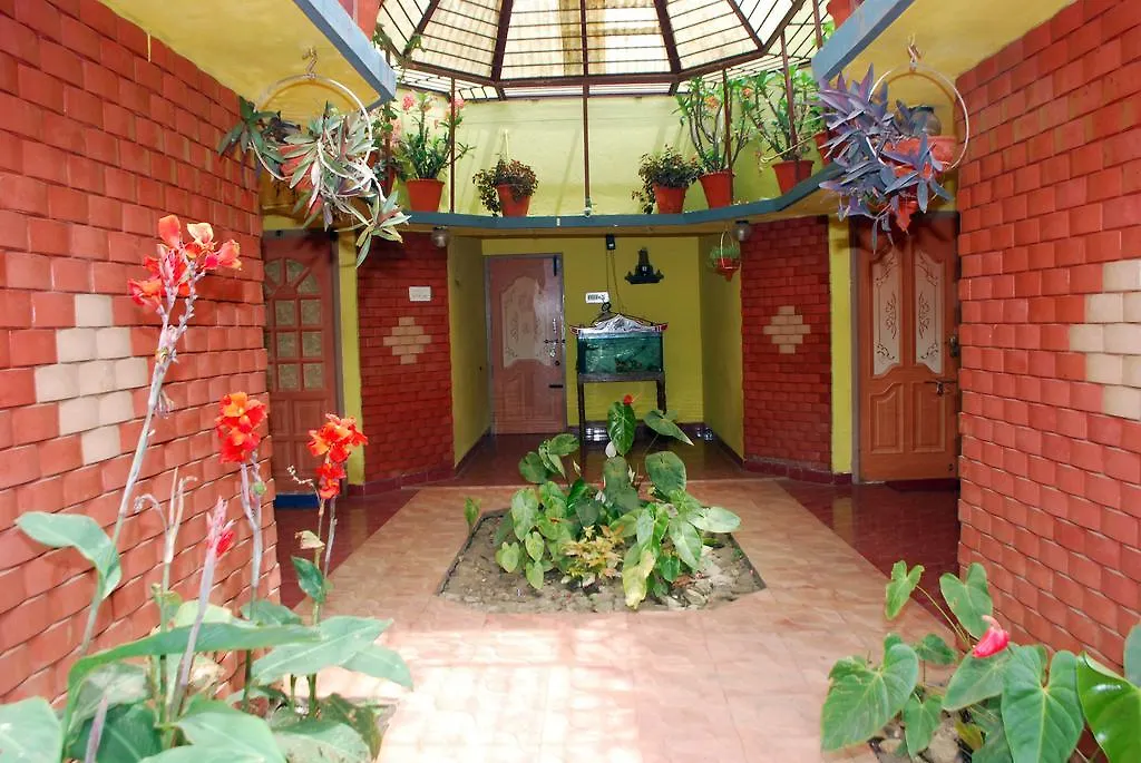 Royal Resorts-1