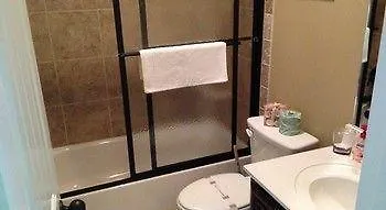 Chesnut Bay Resort Vacation Rentals-1