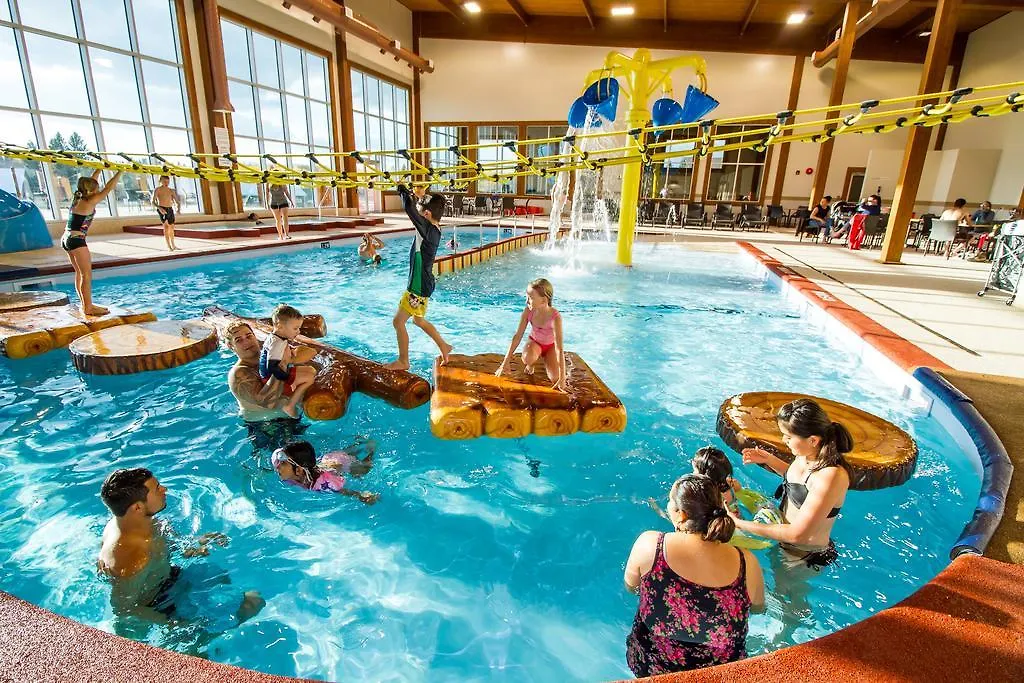 Elkhorn Resort, Spa, And Conference Centre-1