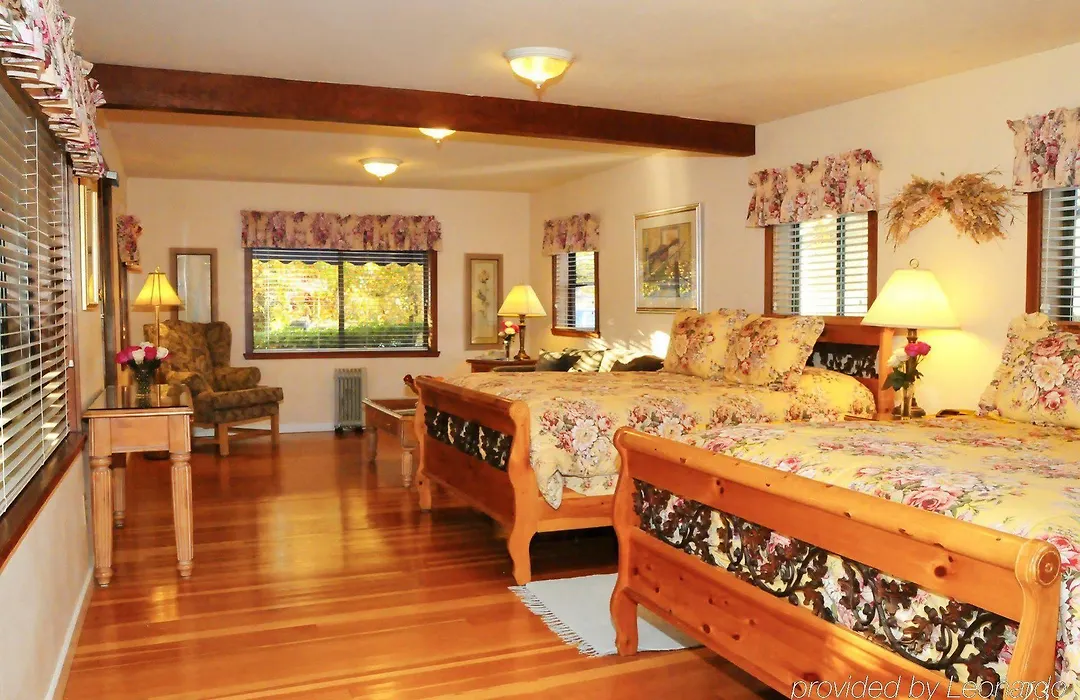 Vichy Springs Resort-1