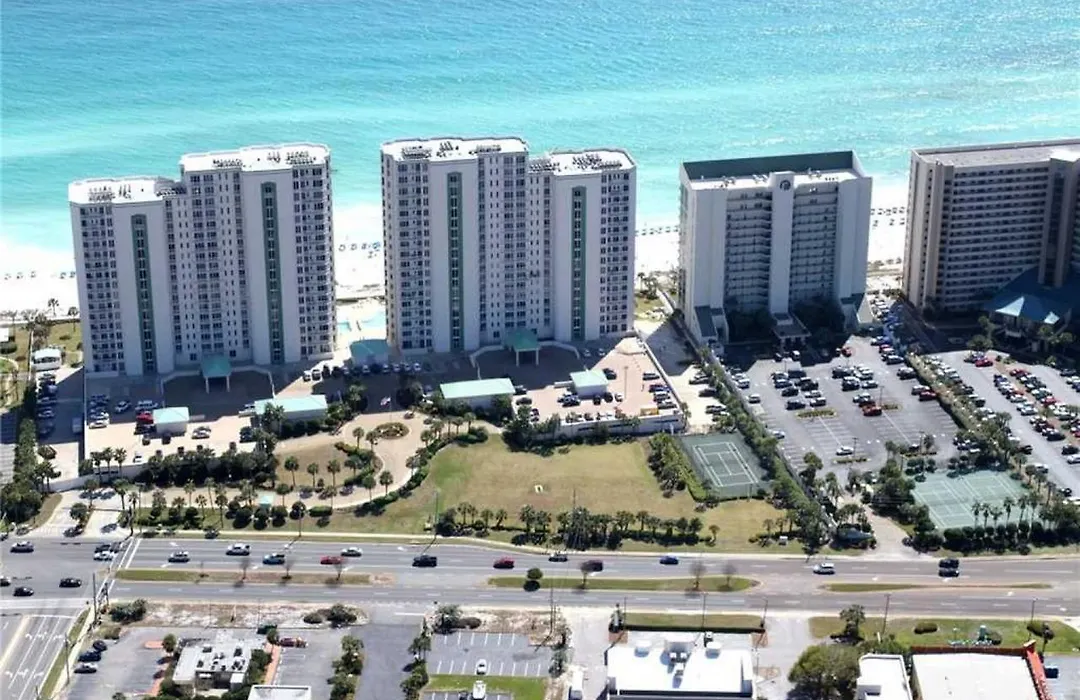 Silver Beach Towers W1204 - 3 Bedroom Condo At Silver Beach Towers-1