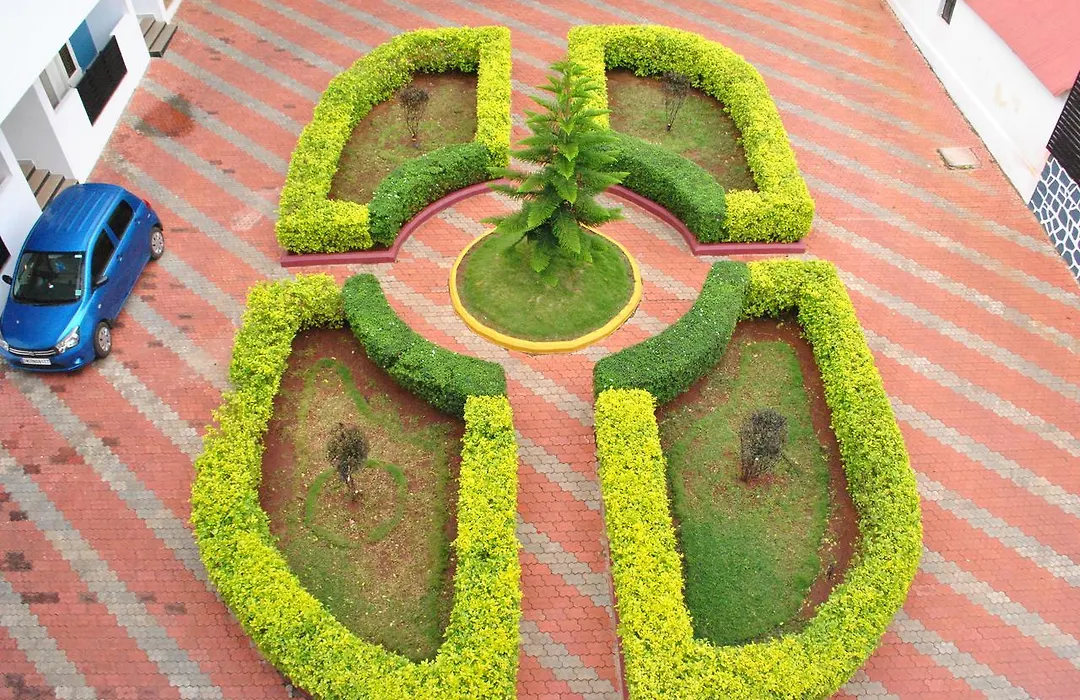 Breeze Resorts-1