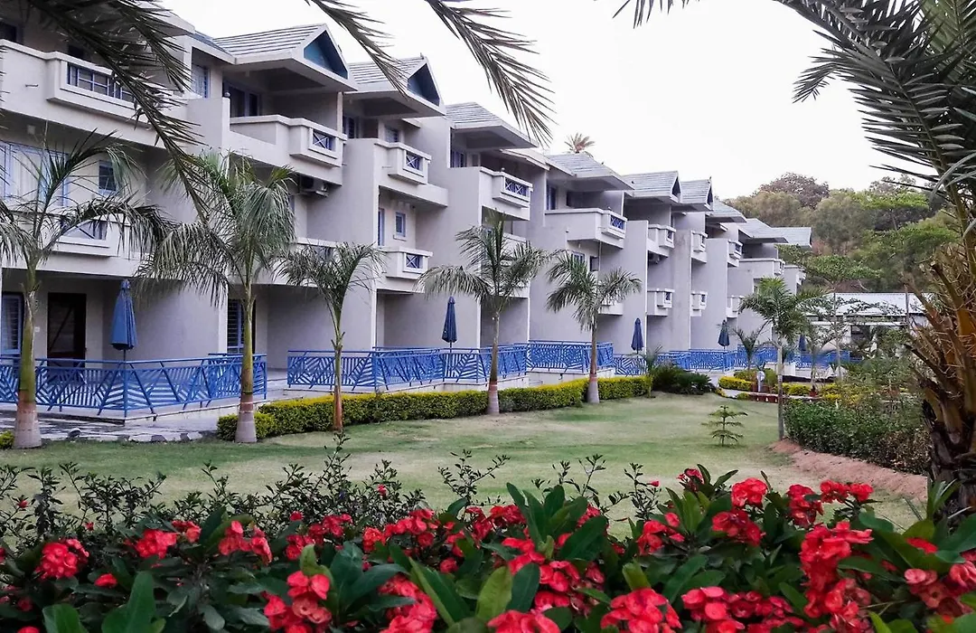 Hummingbird Resort-1