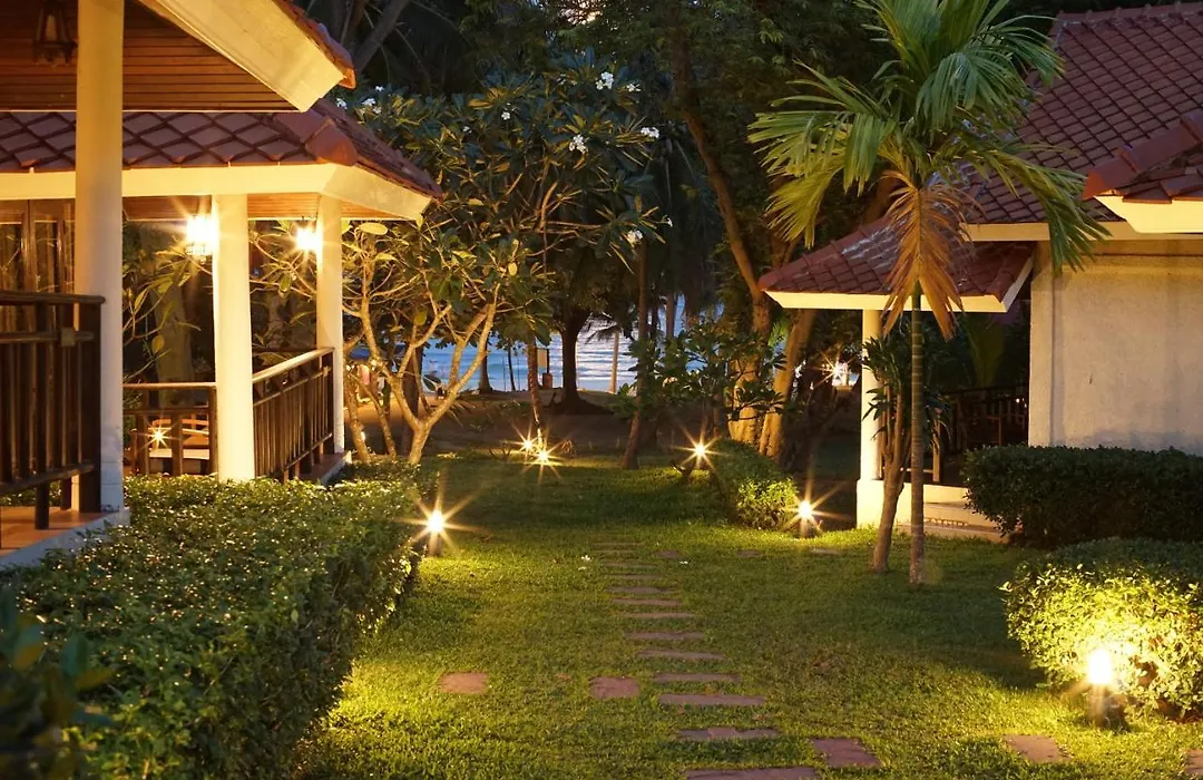 Aquavana Haad Rin Resort-1