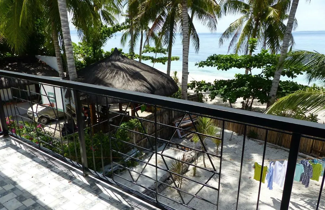 D & B Bluestar Beach Resort-1