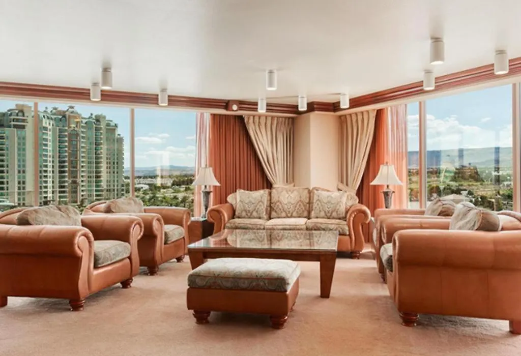 Suncoast Hotel And Casino-1