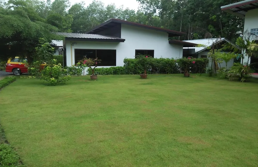 Phuket Sirinapha Resort-1