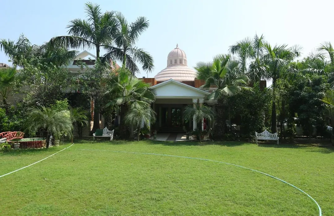 Mann The Palm Retreat-1