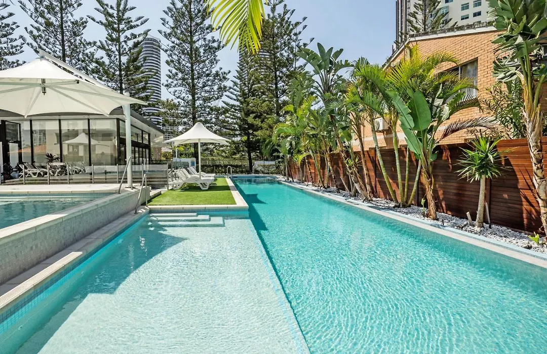 Ultra Broadbeach-1