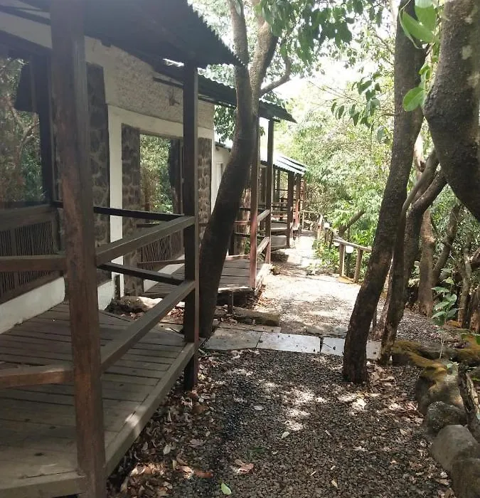 Captans Resort-1