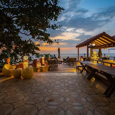 Alcove Resort Vagator-3