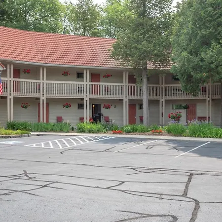 Ridges Inn & Suites-3