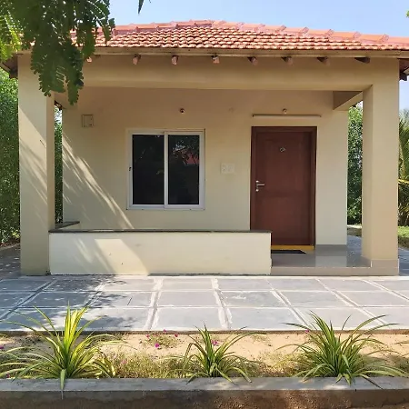 The Huts Resort-2