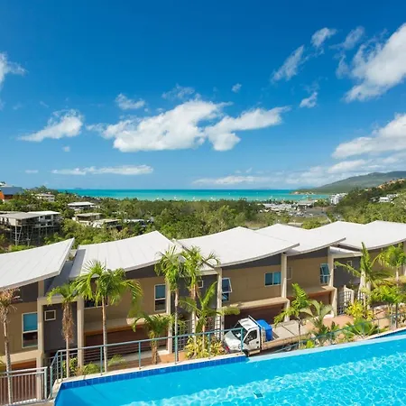 Azure Sea Whitsunday Resort-2