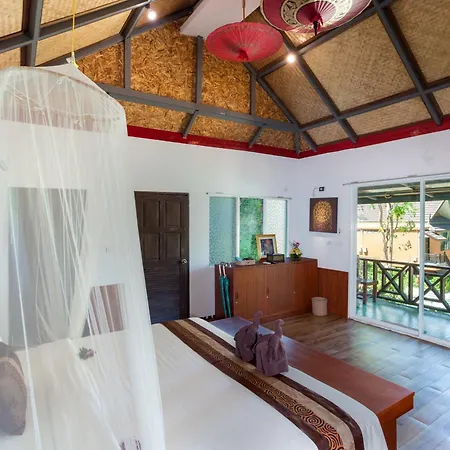 Phi Phi Long Beach Resort & Villa-2