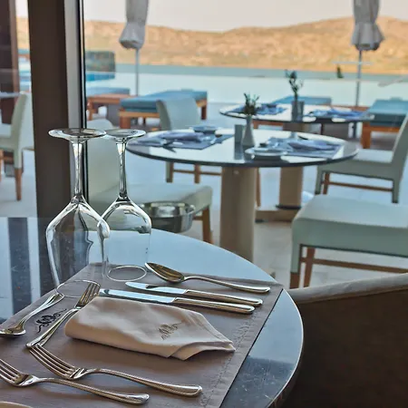 Royal Marmin Bay Boutique & Art Hotel (Adults Only)-3