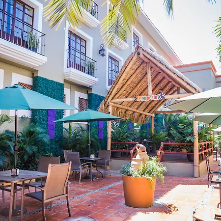 Binniguenda Huatulco&Beach Club-2