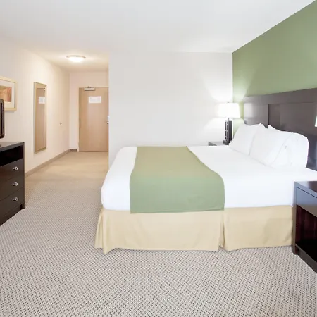 Fairfield By Marriott Inn & Suites Marathon Florida Keys-3