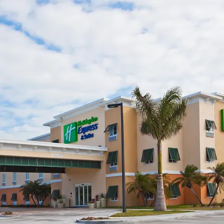 Fairfield By Marriott Inn & Suites Marathon Florida Keys-3