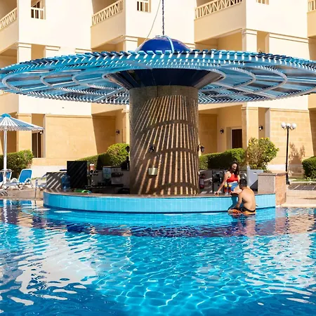 Amc Royal Hotel & Spa-3