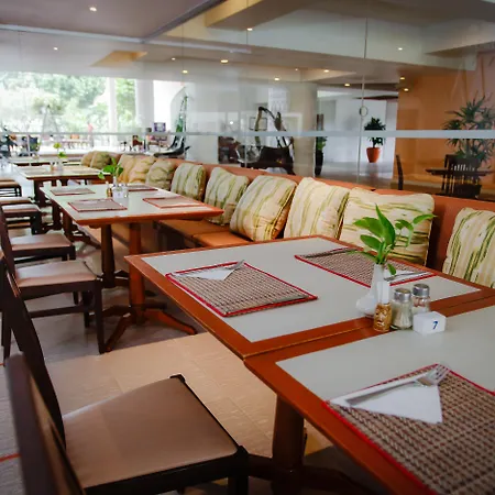 Hotel Tropicana Pattaya-2