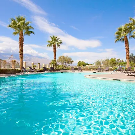Hampton Inn & Suites Cathedral City-2