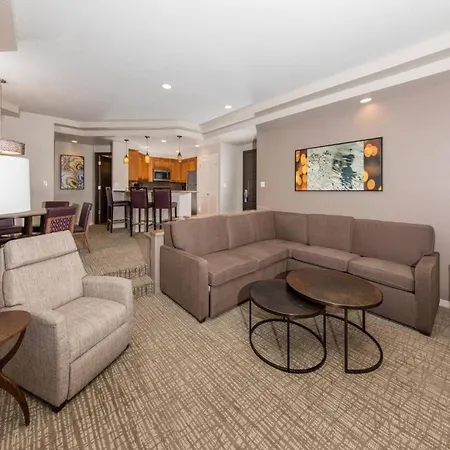 Desert Springs Villas I-3