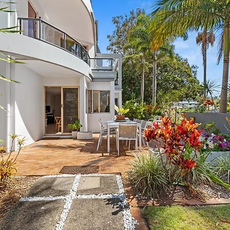 Como Noosa-3