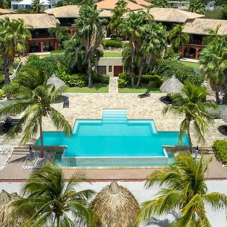Spanish Water Apartments-3