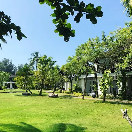Palm Galleria Resort-3