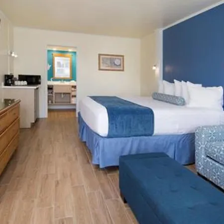 Outrigger Beach Resort-2