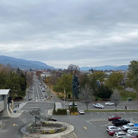 Penticton Lakeside Resort-2