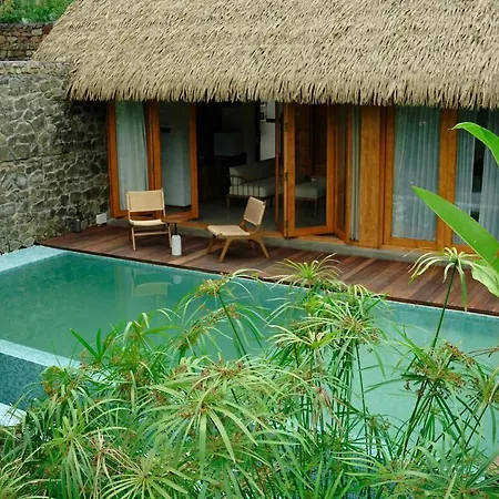 Maayaa Riverside Villa By Kpm Tripenta-3