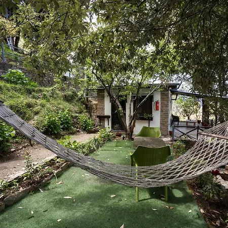 Avenida Snowcap Retreat-2