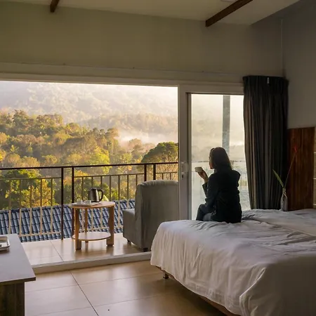 Munnar Majestic Resort With Pool-3