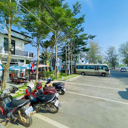 Sea Breeze Resort-2