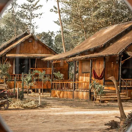 Eco Lanta Hideaway Beach Resort-2