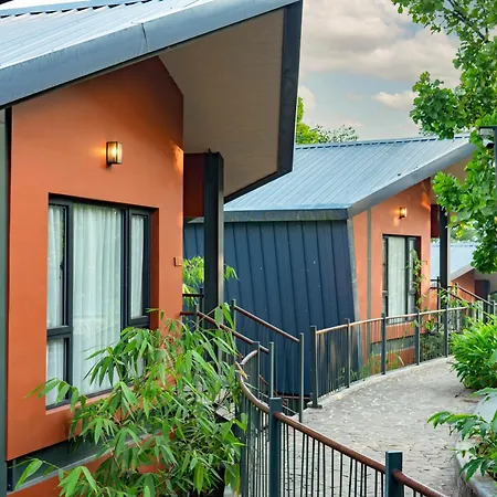 Vyna Hillock Resort-2