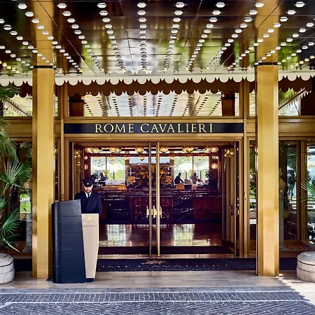 Rome Cavalieri, A Waldorf Astoria Hotel-2