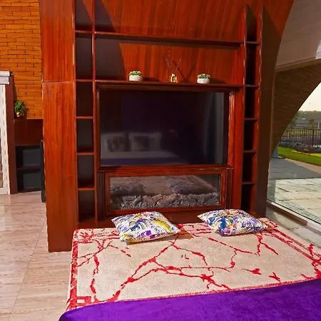 Nirvana Retreat-2