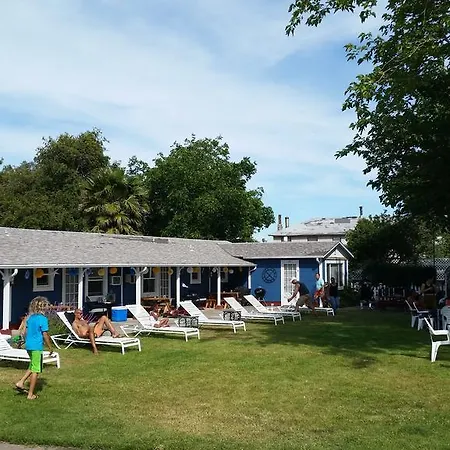 Lake Place Resort-3