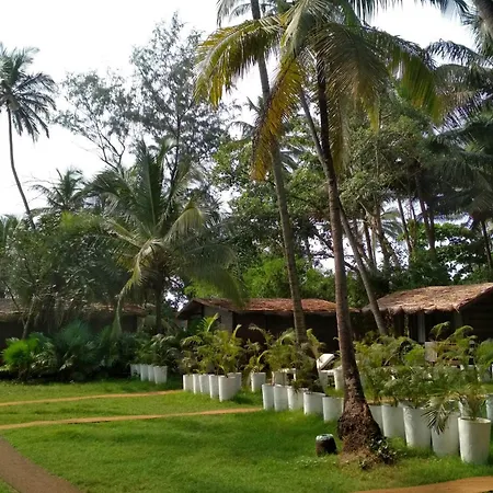 Mamagoa Beach Resort-2