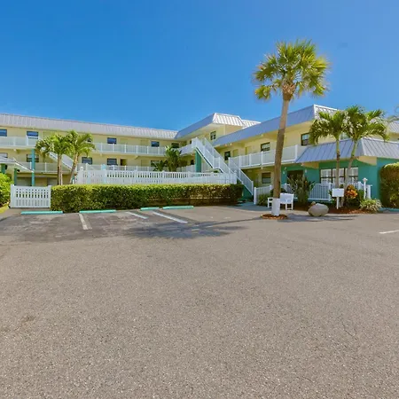 Tuckaway Shores Resort-3