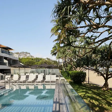 Netanya Noosa Beachfront Resort-2