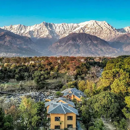 Prakriti Aalay - Riverside Mountain View Boutique Eco Resort-3