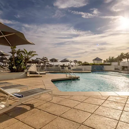 Hilton Daytona Beach Resort (Adults Only)-2