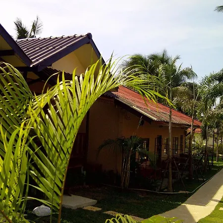 Paradise Bungalows-3